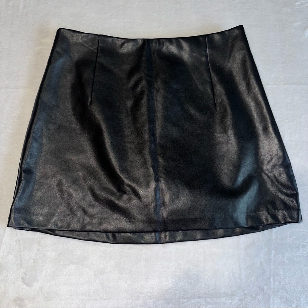 Abercrombie & Fitch Black Faux Leather Mini Skirt